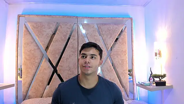 Snapshot of jayd_muscle chatting on November 26, 4:23 am jayd muscle online show from November 26, 4:23 am