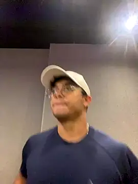 Snapshot of jayd_muscle chatting on November 4, 8:34 pm jayd muscle online show from November 4, 8:34 pm