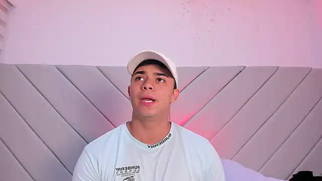 jayd muscle online show from October 11, 4:13 am