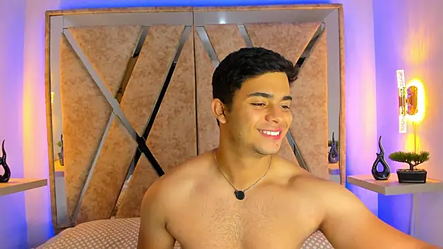 Snapshot of jayd_muscle chatting on November 3, 4:28 am jayd muscle online show from November 3, 4:28 am