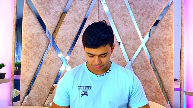 jayd muscle online show from January 9, 4:30 am