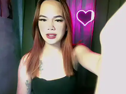 Snapshot of sweetsassyxx chatting on November 16, 1:21 am sweetsassyxx online show from November 16, 1:21 am