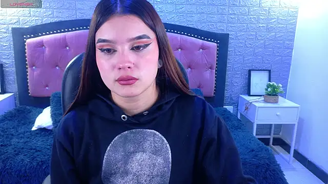 Natalie loffreda online show from October 25, 2:44 am