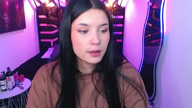 Natalie loffreda online show from May 7, 8:01 pm