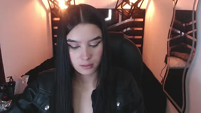 Natalie loffreda online show from March 13, 7:52 pm