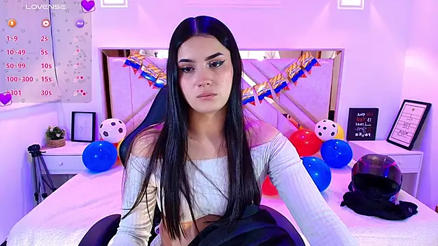Snapshot of Natalie_loffreda chatting on June 27, 8:15 pm Natalie loffreda online show from June 27, 8:15 pm