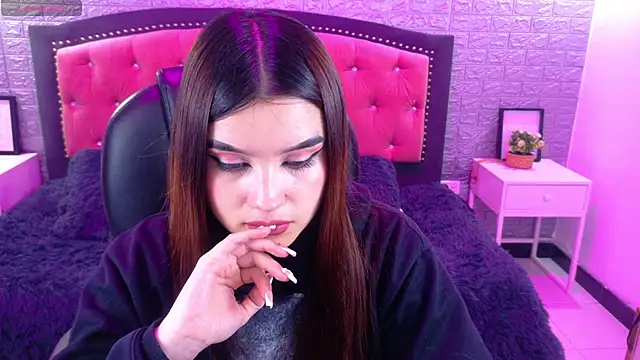 Natalie loffreda online show from October 28, 2:56 am