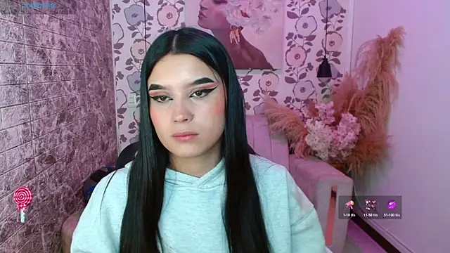 Natalie loffreda online show from January 10, 8:04 pm