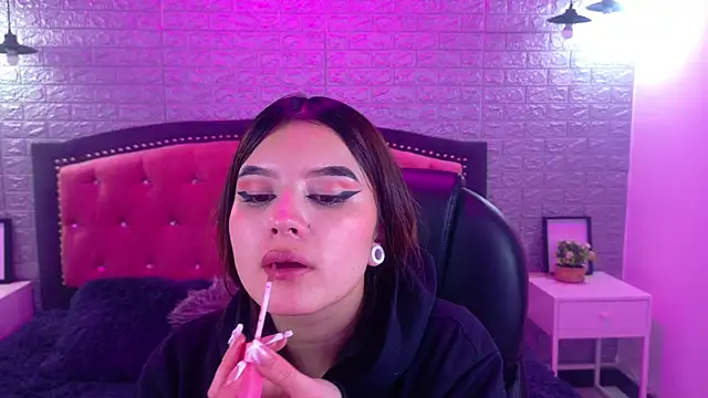 Natalie loffreda online show from October 27, 2:56 am