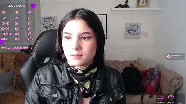 Natalie loffreda online show from May 1, 12:21 pm