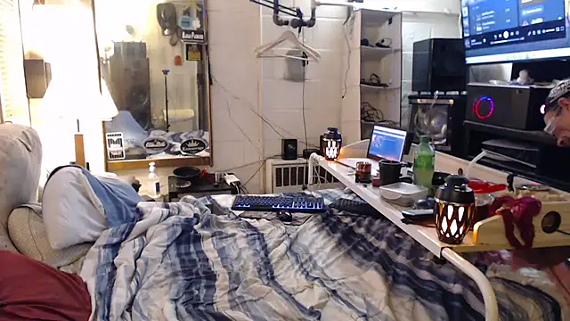 Puff0169 online show from July 1, 1:17 am