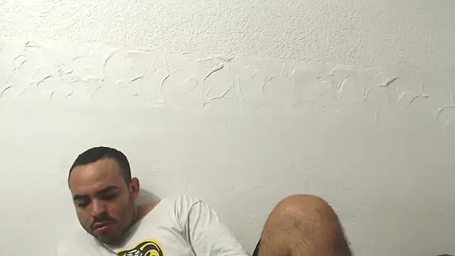 Ana ThiagoxX online show from May 15, 11:58 pm