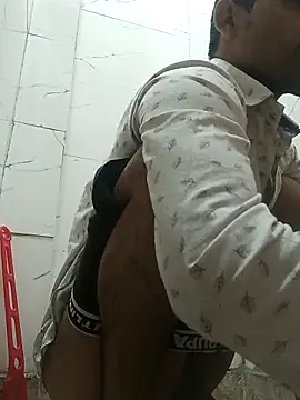 NoxiousFilename online show from October 15, 4:44 am