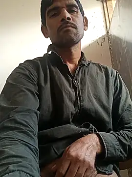 NoxiousFilename online show from November 15, 6:06 am