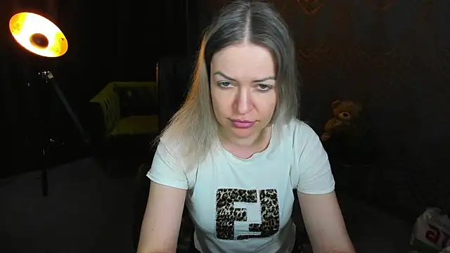 Anna Snows online show from March 29, 5:14 pm