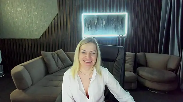 Anna Snows online show from October 14, 6:19 pm