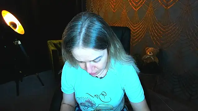 Anna Snows online show from May 29, 4:35 pm