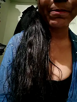 Snapshot of Telugu___Sexygirl___Naidu chatting on October 24, 9:19 am Telugu   Sexygirl   Naidu online show from October 24, 9:19 am