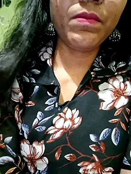Snapshot of Telugu___Sexygirl___Naidu chatting on April 23, 4:30 pm Telugu Sexygirl Naidu online show from April 23, 4:30 pm
