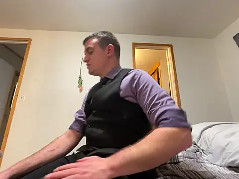 cumitted online show from February 7, 6:32 am