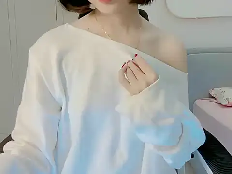 ggLovee online show from October 8, 11:23 am