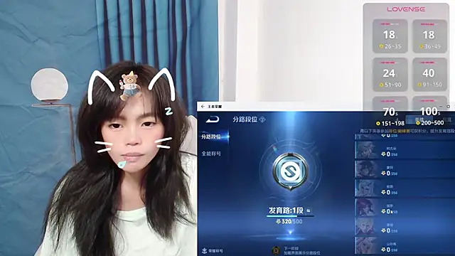 Snapshot of Duolamei chatting on October 18, 11:45 am Duolamei online show from October 18, 11:45 am