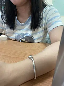 Snapshot of -NhaKy22 chatting on July 16, 12:51 am -NhaKy22 online show from July 16, 12:51 am