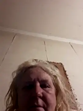 LoveCupid5451 online show from November 23, 8:35 am