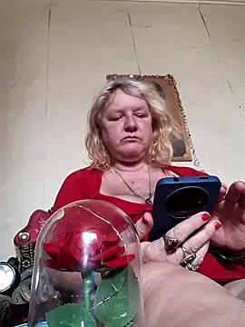 LoveCupid5451 online show from November 3, 8:40 am