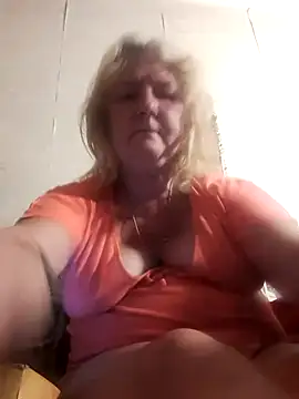 LoveCupid5451 online show from September 28, 9:05 am