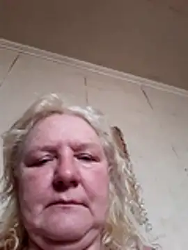 LoveCupid5451 online show from November 15, 8:40 am