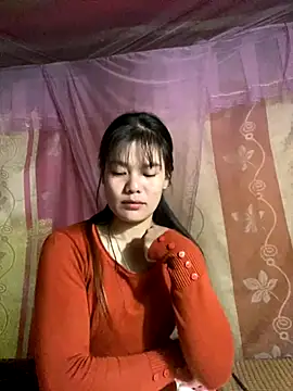 PhanHaa online show from December 19, 1:31 am