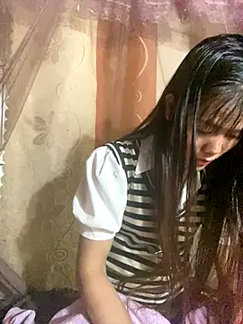 PhanHaa online show from October 28, 1:10 pm