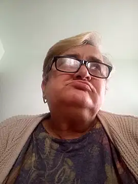 Sonya51561 online show from January 6, 1:26 pm