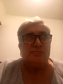 Sonya51561 online show from December 1, 5:14 pm