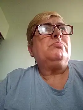 Sonya51561 online show from September 8, 3:22 pm