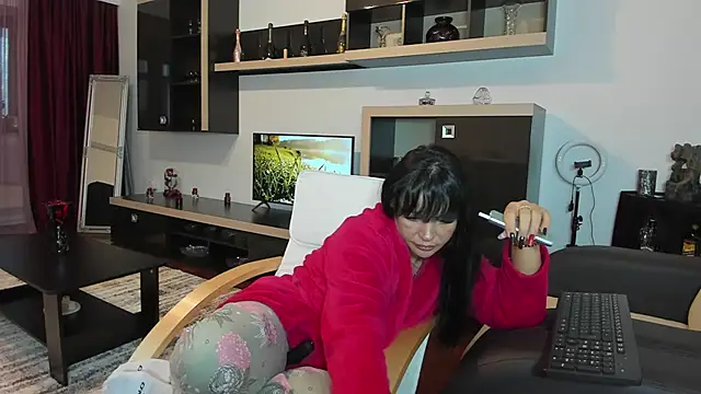 Ella sweety00 online show from April 4, 4:35 pm