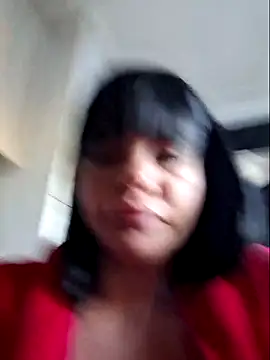 Snapshot of Ella_sweety00 chatting on June 18, 2:22 pm Ella sweety00 online show from June 18, 2:22 pm