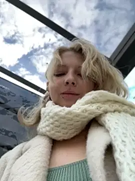 EveLittleSinner online show from October 19, 11:02 am