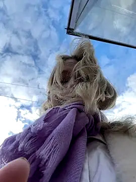 EveLittleSinner online show from October 21, 11:31 am