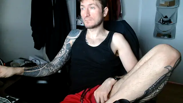 th1  online show from April 1, 10:16 am