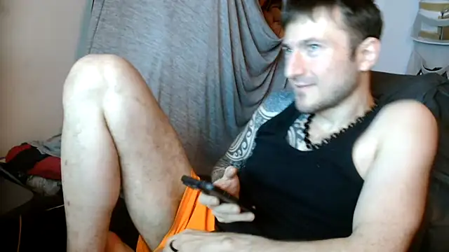 th1  online show from March 30, 9:44 am