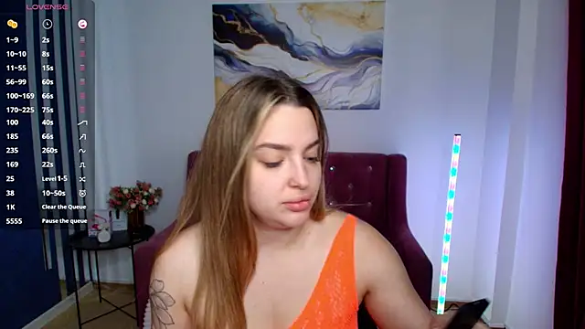 Emma  Ross online show from June 2, 2:11 am