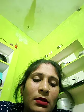 Hot-piuy online show from September 15, 6:30 pm