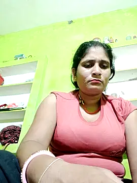 Hot-piuy online show from September 18, 9:29 pm