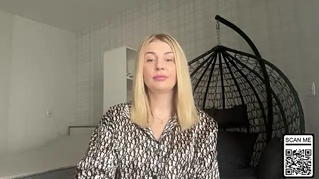 Blondie xoxoxo online show from March 25, 11:09 am