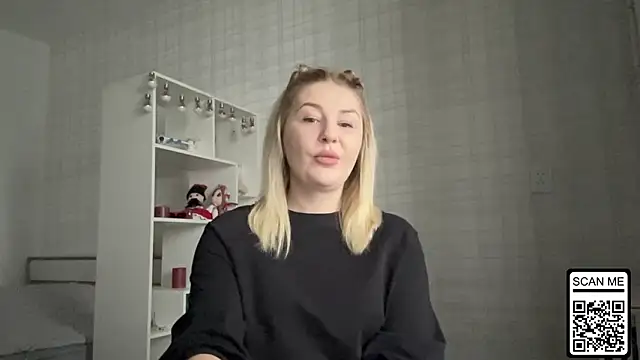 Blondie xoxoxo online show from January 15, 7:12 am