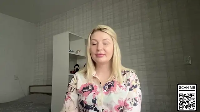 Blondie xoxoxo online show from February 13, 1:22 pm