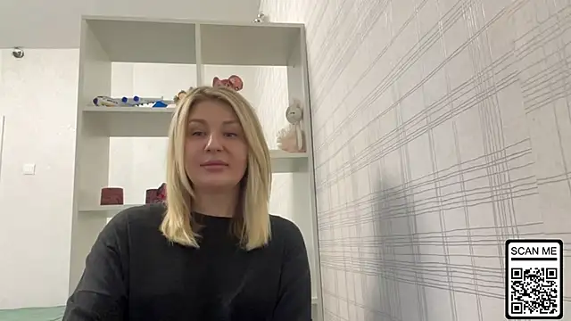 Blondie xoxoxo online show from February 16, 8:57 am