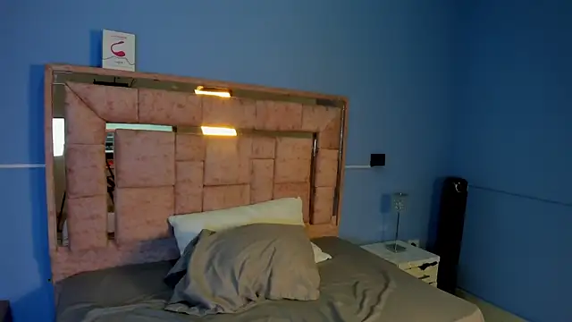 LICKY LOV online show from September 12, 3:06 am